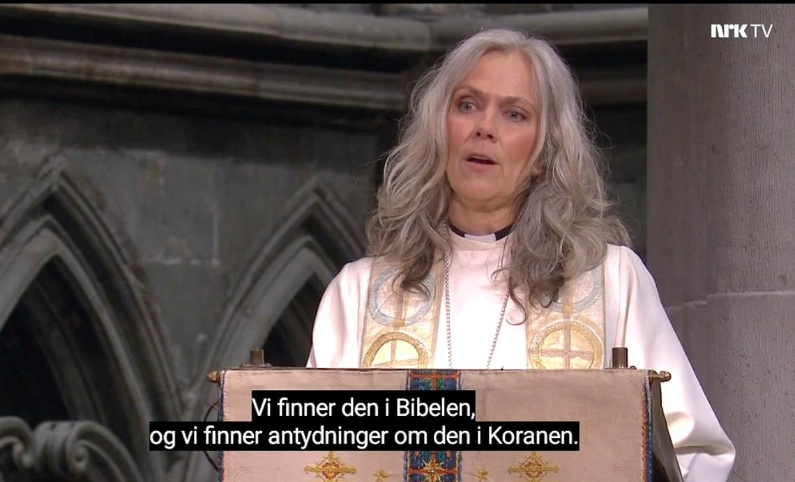 - Vi finner Juleevangeliet i Bibelen, og vi finner antydninger om den i Koranen, sa domprost Kristin Moen Saxegaard i gudstjenesten fra Nidarosdomen julaften. Skjermdump fra NRK. - Vi finner Juleevangeliet i Bibelen, og vi finner antydninger om den i Koranen, sa domprost Kristin Moen Saxegaard i gudstjenesten fra Nidarosdomen julaften. Skjermdump fra NRK.