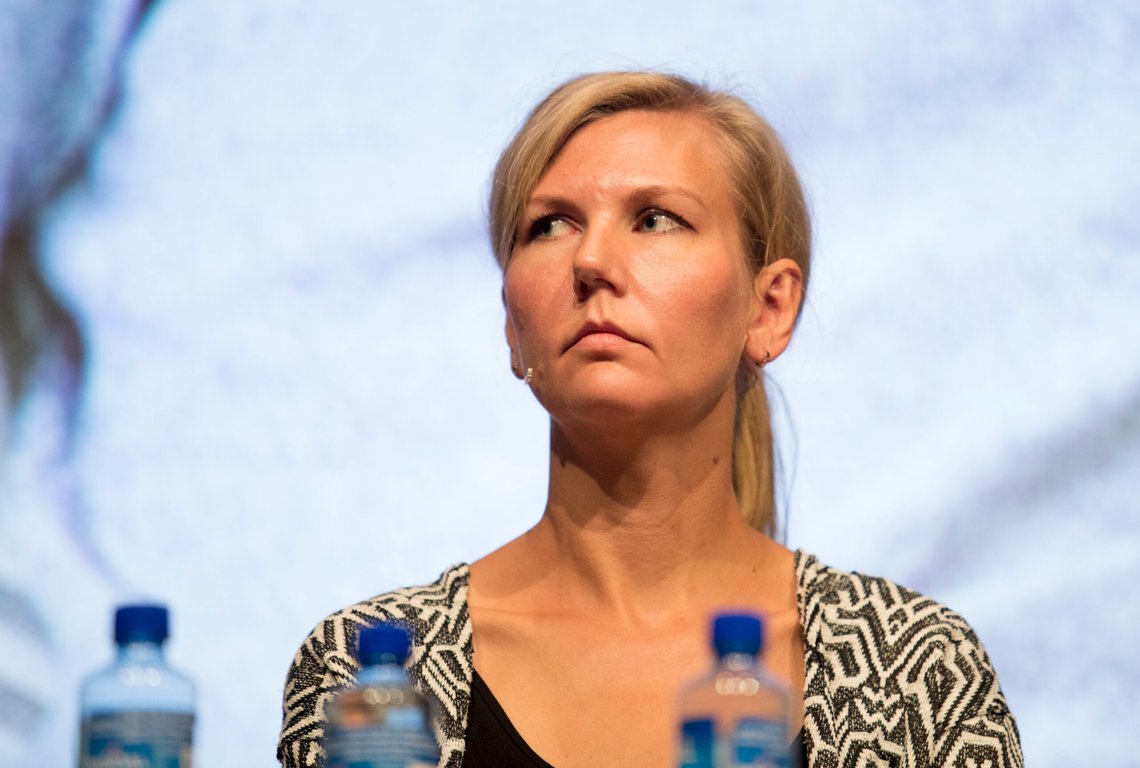 Arendal 20170818.
Stortingsrepresentant i AP Marianne Martinsen under debatten "Derfor diskriminerer boligmarkedet Ungdommen"! under Arendalsuka fredag morgen.
Foto: Torstein Bøe / NTB Arendal 20170818.
Stortingsrepresentant i AP Marianne Martinsen under debatten "Derfor diskriminerer boligmarkedet Ungdommen"! under Arendalsuka fredag morgen.
Foto: Torstein Bøe / NTB