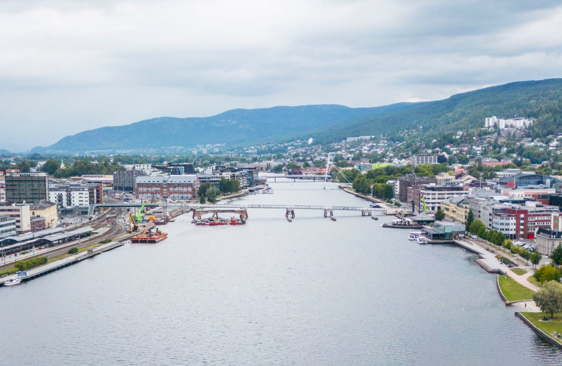Drammen by. Strømsø til venstre og Bragernes til høyre.
Foto: Lise Åserud / NTB Drammen by. Strømsø til venstre og Bragernes til høyre.
Foto: Lise Åserud / NTB