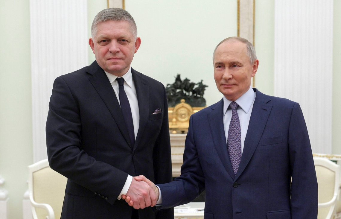 Russian President Vladimir Putin, right, and Slovak Prime Minister Robert Fico shake hands during their meeting at the Kremlin in Moscow, Russia, Sunday, Dec. 22, 2024. (Gavriil Grigorov, Sputnik, Kremlin Pool Photo via AP) Russian President Vladimir Putin, right, and Slovak Prime Minister Robert Fico shake hands during their meeting at the Kremlin in Moscow, Russia, Sunday, Dec. 22, 2024. (Gavriil Grigorov, Sputnik, Kremlin Pool Photo via AP)