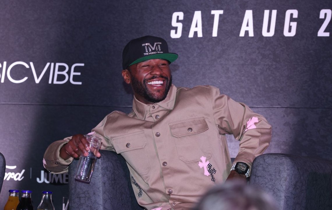 Floyd Mayweather Pressekonferanse Mexico, 21. august 2024. Foto: Shutterstock av Ivanhoe Garibay, Mexico. Floyd Mayweather Pressekonferanse Mexico, 21. august 2024. Foto: Shutterstock av Ivanhoe Garibay, Mexico.