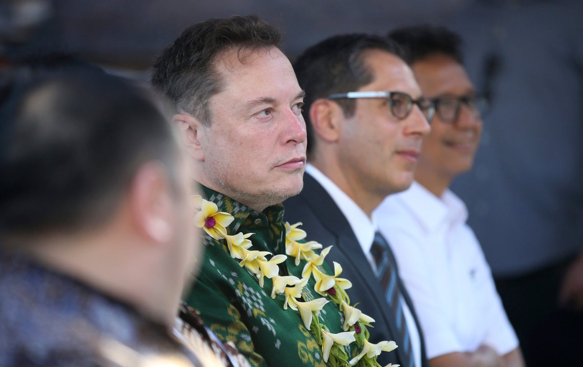 Elon Musk, second from left, attends the launch of Starlink satellite internet service at a public health center in Denpasar, Bali, Indonesia on Sunday, May 19, 2024. Elon Musk arrived in Indonesia's resort island of Bali to launch Starlink satellite internet service in the world's largest archipelago nation. (AP Photo/Firdia Lisnawati) Elon Musk, second from left, attends the launch of Starlink satellite internet service at a public health center in Denpasar, Bali, Indonesia on Sunday, May 19, 2024. Elon Musk arrived in Indonesia's resort island of Bali to launch Starlink satellite internet service in the world's largest archipelago nation. (AP Photo/Firdia Lisnawati)