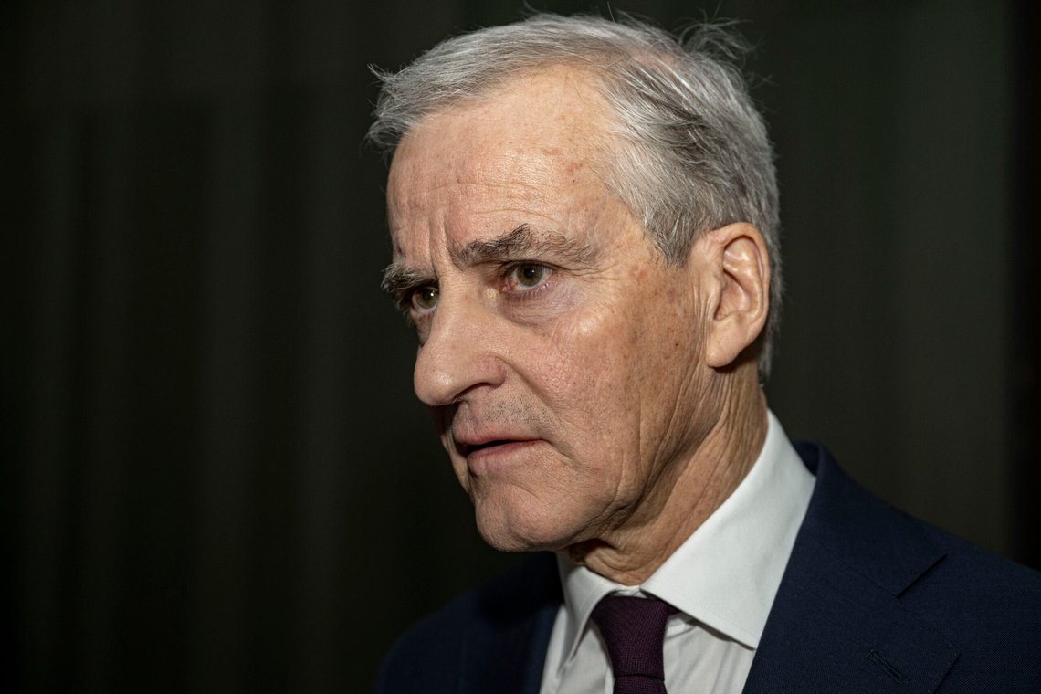 Statsminister Jonas Gahr Støre (Ap) har i flere år lovet bedre tider, men fasiten er at stadig flere sliter økonomisk.
Foto: Carina Johansen / NTB Statsminister Jonas Gahr Støre (Ap) har i flere år lovet bedre tider, men fasiten er at stadig flere sliter økonomisk.
Foto: Carina Johansen / NTB