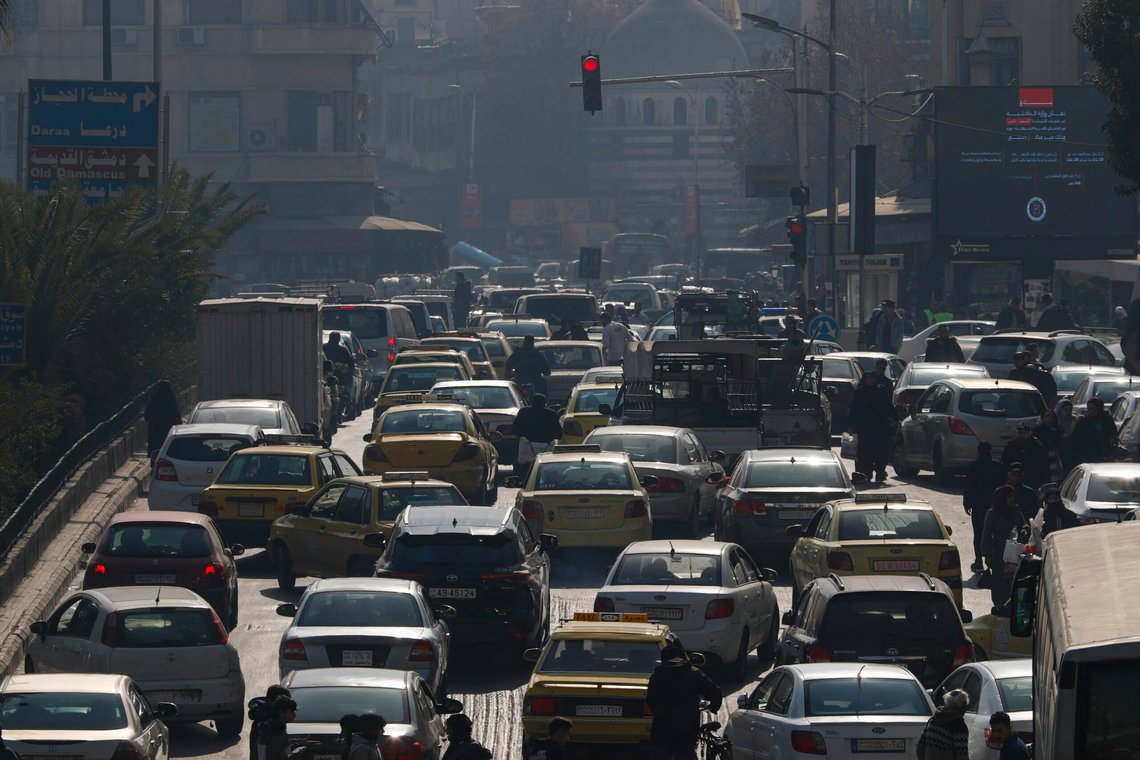 Commuters navigate heavy traffic in Damascus, Syria, Thursday, Jan. 16, 2025. (AP Photo/Omar Sanadiki) Commuters navigate heavy traffic in Damascus, Syria, Thursday, Jan. 16, 2025. (AP Photo/Omar Sanadiki)