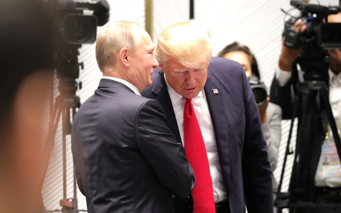 Hva som sies mellom disse to herremennene, kan bety noe for hver og en av oss. Foto: Пресс-служба Президента Российской Федерации CC BY 4.0 Hva som sies mellom disse to herremennene, kan bety noe for hver og en av oss. Foto: Пресс-служба Президента Российской Федерации CC BY 4.0