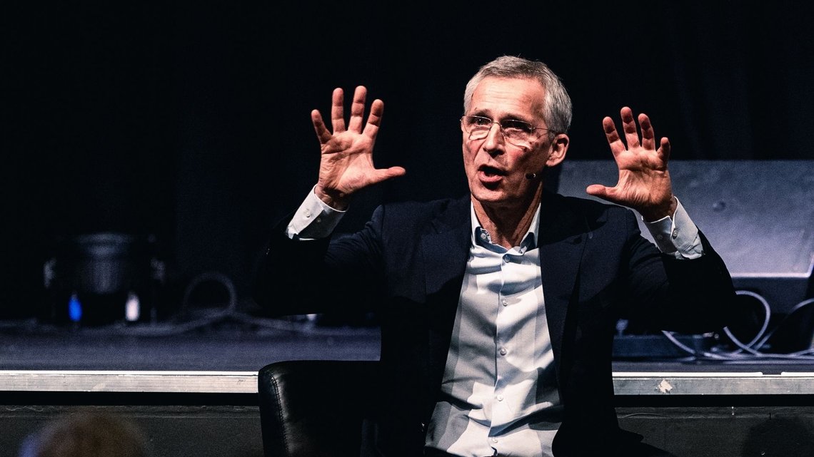 ADVARTE: Jens Stoltenberg advarte norske politikere mot det miljøindustrielle kompleks. Foto: NTB ADVARTE: Jens Stoltenberg advarte norske politikere mot det miljøindustrielle kompleks. Foto: NTB