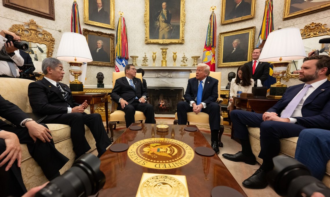 - President Trump var veldig oppriktig og kraftfull og med en sterk vilje for USA og hele verden, sa Japans statsminister Shigeru Ishiba. Fotokilde: Det hvite hus (public domain). - President Trump var veldig oppriktig og kraftfull og med en sterk vilje for USA og hele verden, sa Japans statsminister Shigeru Ishiba. Fotokilde: Det hvite hus (public domain).