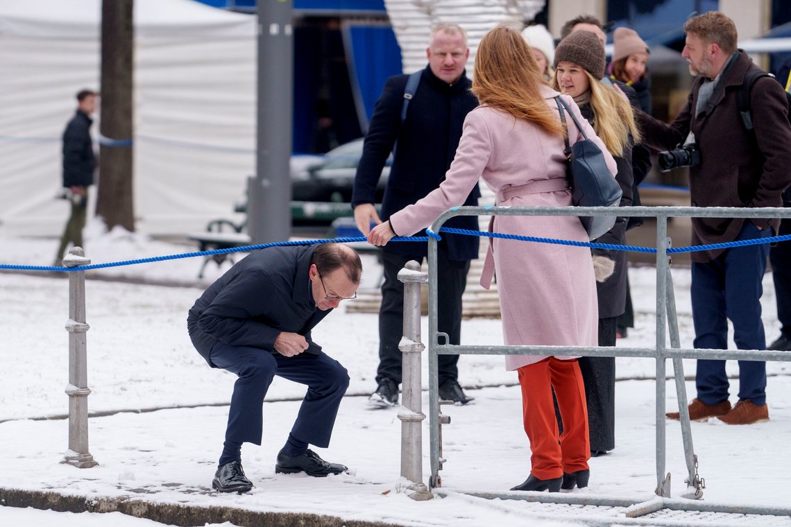 Utenriksminister Espen Barth Eide tråkker over streken, og det så det holder, i sin uttalelse om Donald Trump. Foto: Javad Parsa / NTB Utenriksminister Espen Barth Eide tråkker over streken, og det så det holder, i sin uttalelse om Donald Trump. Foto: Javad Parsa / NTB