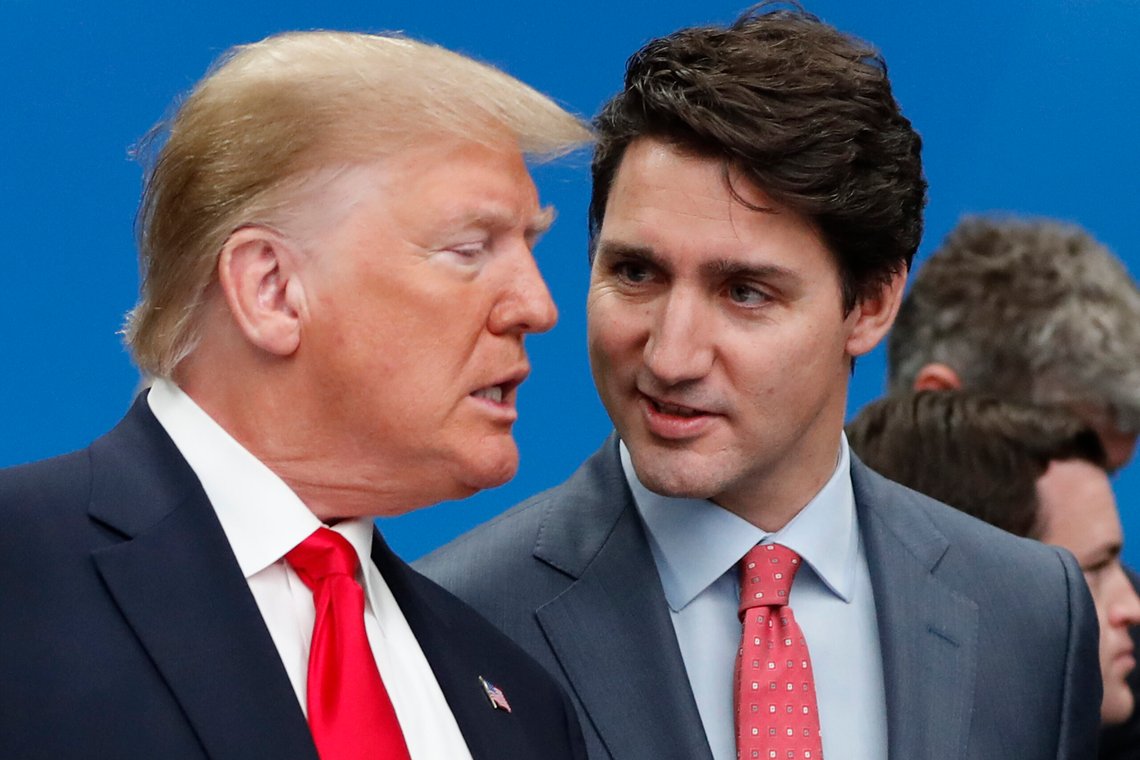 USAs president Donald Trump diskuterte lørdag Ukraina-krigen og kampen mot fentanyl i en samtale med Canadas statsminister Justin Trudeau. Foto: Frank Augstein / AP / NTB USAs president Donald Trump diskuterte lørdag Ukraina-krigen og kampen mot fentanyl i en samtale med Canadas statsminister Justin Trudeau. Foto: Frank Augstein / AP / NTB