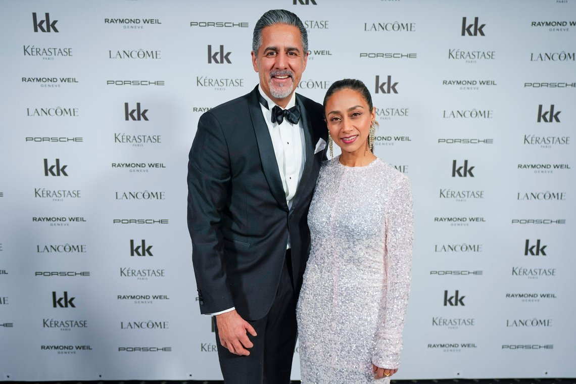 Oslo 20241126.
Abid Raja og Nadia Anser på hvit løper før KKs 150-årsjubileum på Grand Hotel i Oslo.
Foto: Lise Åserud / NTB Oslo 20241126.
Abid Raja og Nadia Anser på hvit løper før KKs 150-årsjubileum på Grand Hotel i Oslo.
Foto: Lise Åserud / NTB