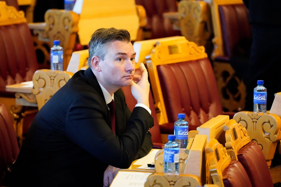 – Høyre har ført en streng innvandringspolitikk i mange år, men nå strammer vi ytterligere inn, sier Henrik Asheim til Aftenposten. Dette har ikke vi nordmenn merket noe særlig til. Foto: Ole Berg-Rusten / NTB – Høyre har ført en streng innvandringspolitikk i mange år, men nå strammer vi ytterligere inn, sier Henrik Asheim til Aftenposten. Dette har ikke vi nordmenn merket noe særlig til. Foto: Ole Berg-Rusten / NTB