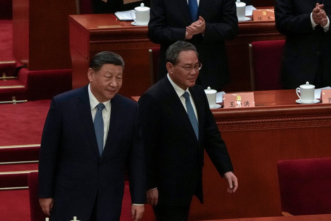 Kinas president Xi Jinping og statsminister Li Qiang ankommer åpningen av Folkekongressen. NTB ser ut til å glede seg over talen til Kinas president. Foto: Andy Wong / AP / NTB Kinas president Xi Jinping og statsminister Li Qiang ankommer åpningen av Folkekongressen. NTB ser ut til å glede seg over talen til Kinas president. Foto: Andy Wong / AP / NTB