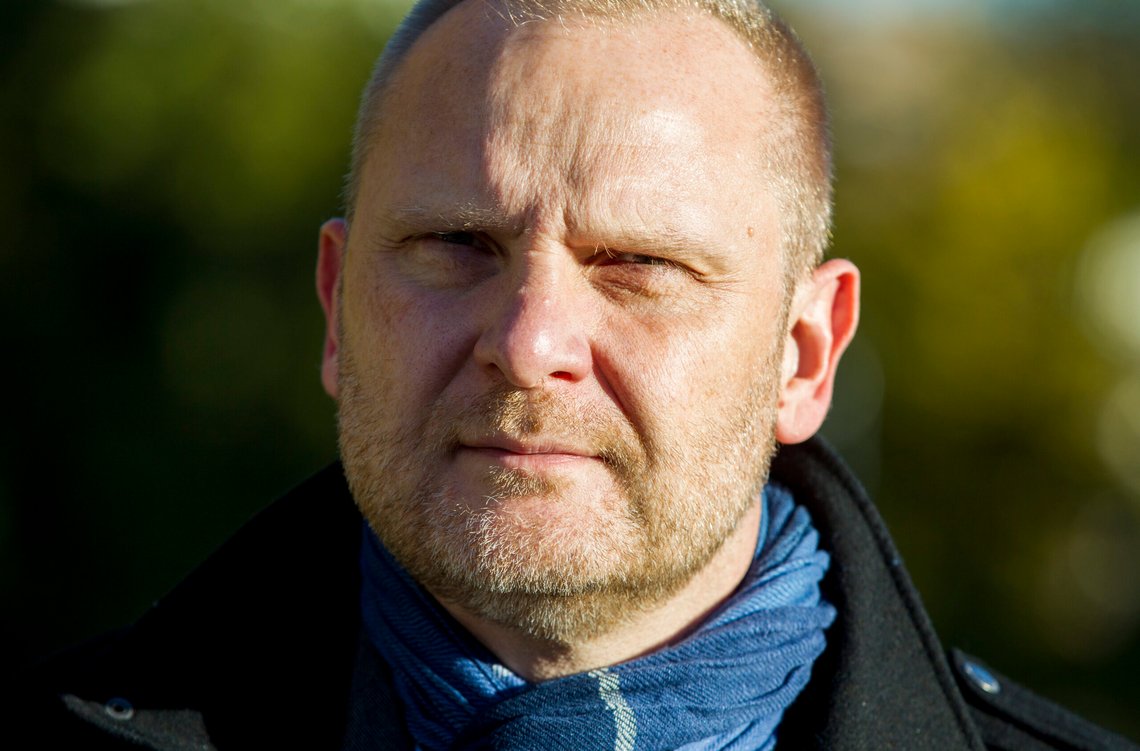 Oslo 20151015.
Frank Rossavik fotografert i Oslo torsdag ettermiddag. Rossavik slutter som politisk redaktør i Bergens Tidende, og begynner som hovedkommentator utenriks i Aftenposten.
Foto: Vegard Wivestad Grøtt / NTB Oslo 20151015.
Frank Rossavik fotografert i Oslo torsdag ettermiddag. Rossavik slutter som politisk redaktør i Bergens Tidende, og begynner som hovedkommentator utenriks i Aftenposten.
Foto: Vegard Wivestad Grøtt / NTB