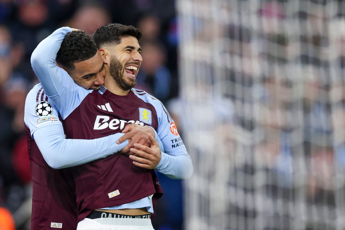 Aston Villas Marco Asensio, til høyre, feirer sammen med Aston Villas Morgan Rogers etter å ha scoret sitt lags tredje mål under åttedelsfinalen i Champions League mellom Aston Villa og Club Brugge på Villa Park stadion i Birmingham, England, onsdag 12. mars 2025. Foto: AP/Darren StaplesNTB Aston Villas Marco Asensio, til høyre, feirer sammen med Aston Villas Morgan Rogers etter å ha scoret sitt lags tredje mål under åttedelsfinalen i Champions League mellom Aston Villa og Club Brugge på Villa Park stadion i Birmingham, England, onsdag 12. mars 2025. Foto: AP/Darren StaplesNTB