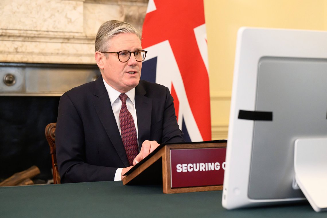 Storbritannias statsminister Keir Starmer er ingen Churchill, heller ingen Thatcher. Han er ikke engang en Montgomery. Foto: Leon Neal / AP / NTB Storbritannias statsminister Keir Starmer er ingen Churchill, heller ingen Thatcher. Han er ikke engang en Montgomery. Foto: Leon Neal / AP / NTB