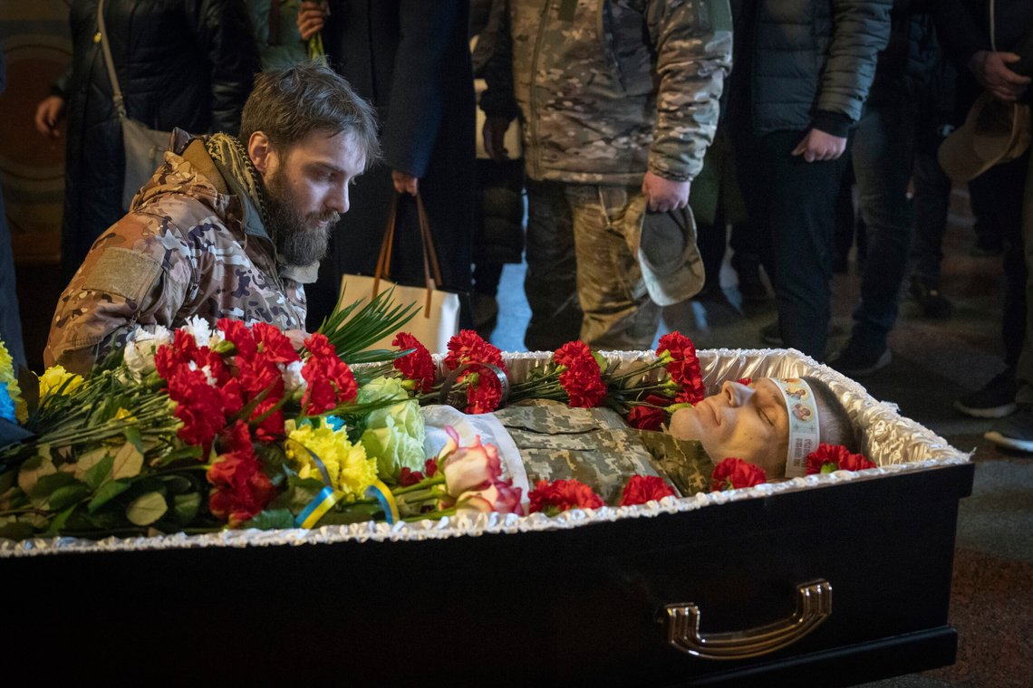 A serviceman pays last respects at the coffin of Ukrainian soldier Vasyl Ratushnyy, 28 during the funeral ceremony in St. Michael Cathedral in Kyiv, Ukraine, Wednesday, March 5, 2025. (AP Photo/Efrem Lukatsky) A serviceman pays last respects at the coffin of Ukrainian soldier Vasyl Ratushnyy, 28 during the funeral ceremony in St. Michael Cathedral in Kyiv, Ukraine, Wednesday, March 5, 2025. (AP Photo/Efrem Lukatsky)