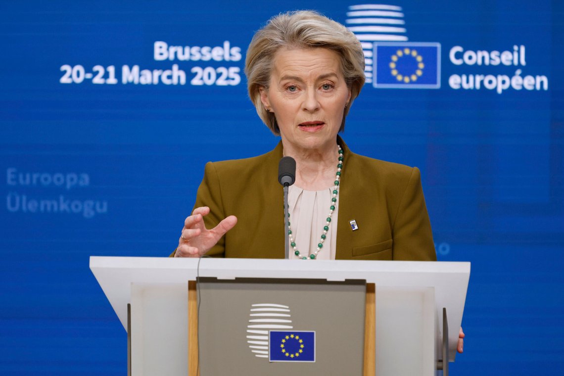 Verden har endret seg. EU og Europas innbyggere må bli bedre forberedt på kriser, sier EU-kommisjonens president Ursula von der Leyen. Foto: AP/Geert Vanden Wijngaert/NTB Verden har endret seg. EU og Europas innbyggere må bli bedre forberedt på kriser, sier EU-kommisjonens president Ursula von der Leyen. Foto: AP/Geert Vanden Wijngaert/NTB