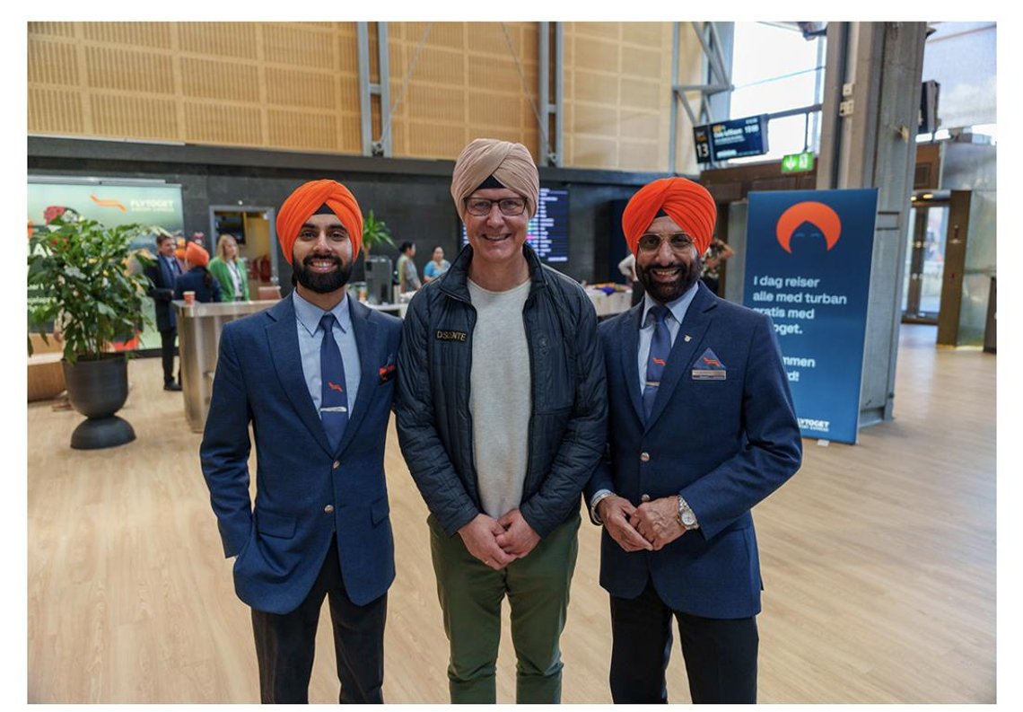 Musikk til påske. Gratisreise til de med turban. Foto: Skjermdump, e-post fra Flytoget 7. april Musikk til påske. Gratisreise til de med turban. Foto: Skjermdump, e-post fra Flytoget 7. april