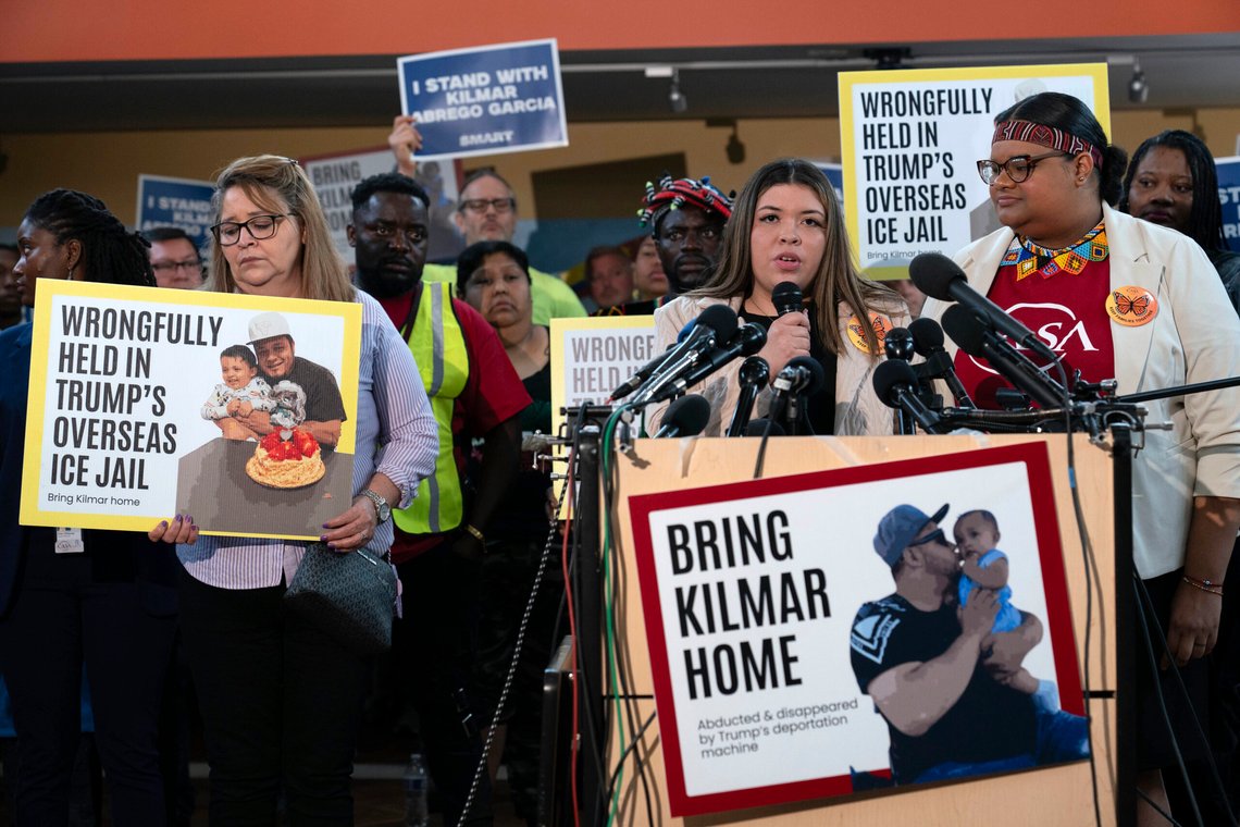 Jennifer Vasquez Sura, the wife of Kilmar Abrego Garcia of Maryland, who was mistakenly deported to El Salvador, speaks during a news conference at CASA's Multicultural Center in Hyattsville, Md., Friday, April 4, 2025. (AP Photo/Jose Luis Magana) Jennifer Vasquez Sura, the wife of Kilmar Abrego Garcia of Maryland, who was mistakenly deported to El Salvador, speaks during a news conference at CASA's Multicultural Center in Hyattsville, Md., Friday, April 4, 2025. (AP Photo/Jose Luis Magana)