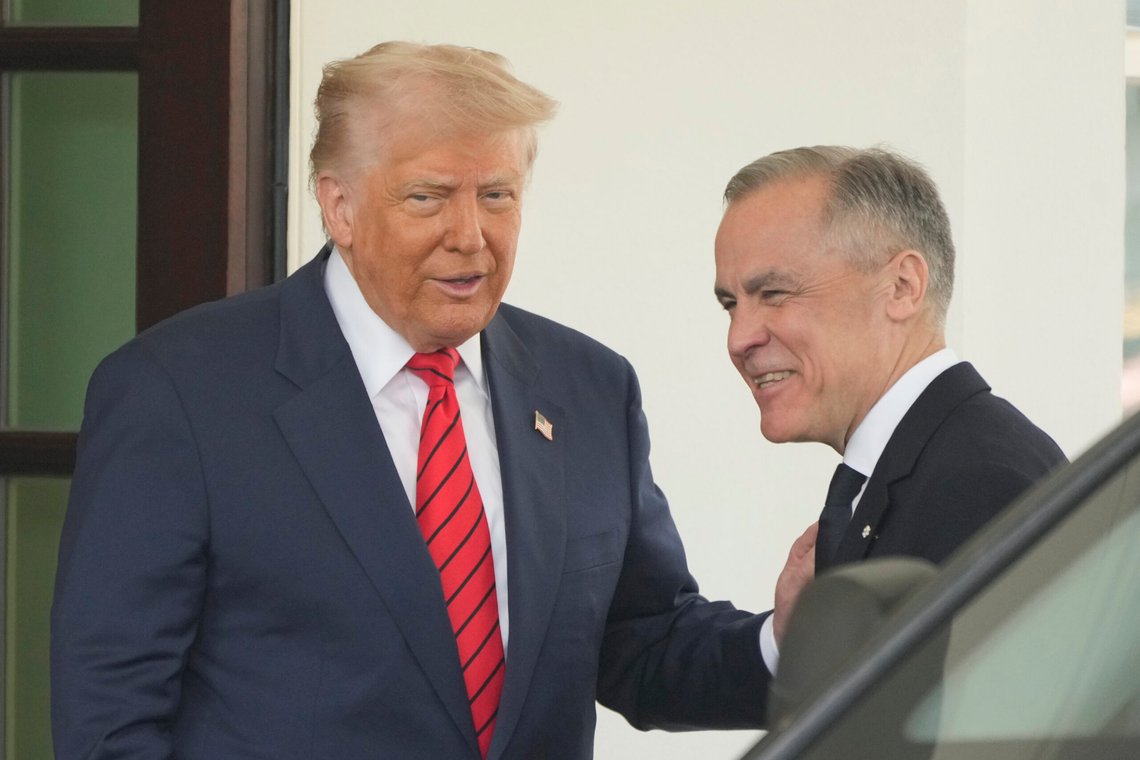 President Donald Trump tok imot Canadas statsminister Mark Carney i Washington tirsdag. Foto: Mark Schiefelbein / AP / NTB President Donald Trump tok imot Canadas statsminister Mark Carney i Washington tirsdag. Foto: Mark Schiefelbein / AP / NTB