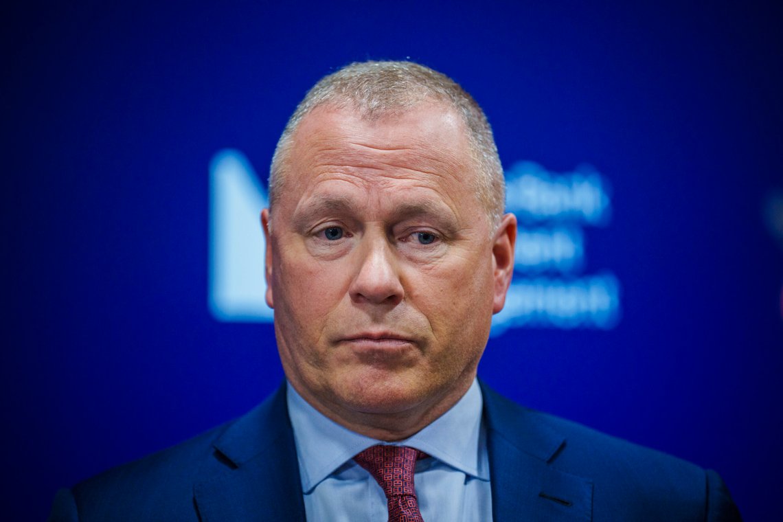 Oslo 20250424.
Sjef for Oljefondet Nicolai Tangen etter pressekonferansen om Statens pensjonsfond utland sitt resultat for første kvartal.
Foto: Stian Lysberg Solum / NTB Oslo 20250424.
Sjef for Oljefondet Nicolai Tangen etter pressekonferansen om Statens pensjonsfond utland sitt resultat for første kvartal.
Foto: Stian Lysberg Solum / NTB