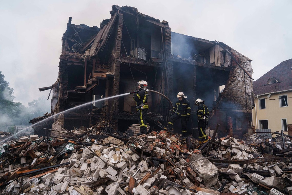 Rescue workers extinguish a fire of a house destroyed by a Russian strike in Markhalivka village, Kyiv region, Ukraine, Sunday, May 25, 2025. (AP Photo/Evgeniy Maloletka) Rescue workers extinguish a fire of a house destroyed by a Russian strike in Markhalivka village, Kyiv region, Ukraine, Sunday, May 25, 2025. (AP Photo/Evgeniy Maloletka)