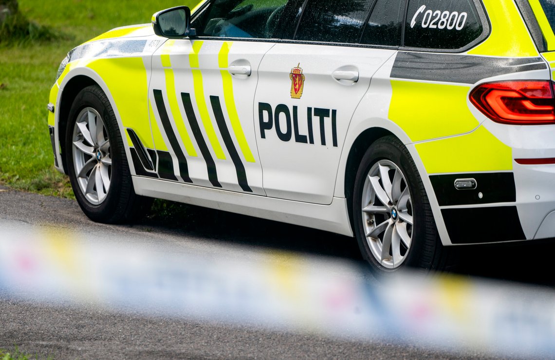 Politi logo på politibil. Foto: Gorm Kallestad / NTB Politi logo på politibil. Foto: Gorm Kallestad / NTB