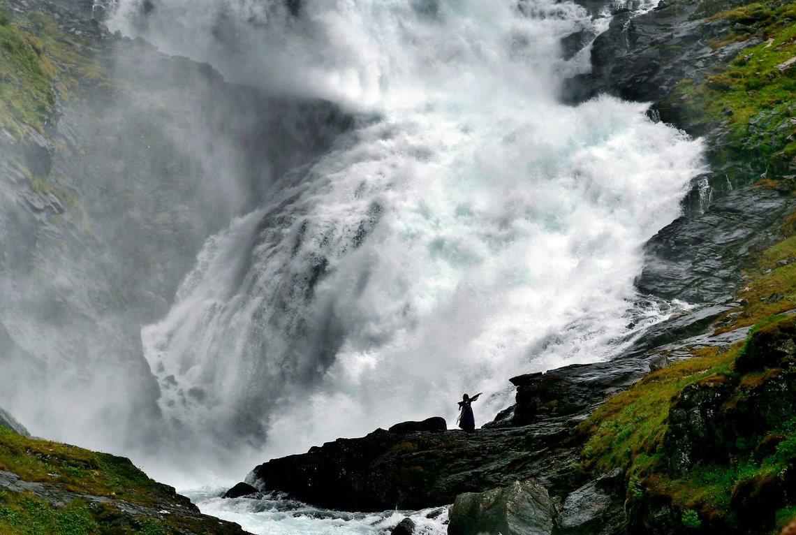 Er storslått norsk natur og nasjonalfølelse det samme som økofascisme? Er storslått norsk natur og nasjonalfølelse det samme som økofascisme?