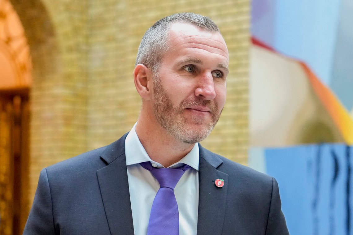 Marius Arion Nilsen (FrP) på Stortinget under møte om kraftsituasjonen. Foto: Beate Oma Dahle / NTB Marius Arion Nilsen (FrP) på Stortinget under møte om kraftsituasjonen. Foto: Beate Oma Dahle / NTB