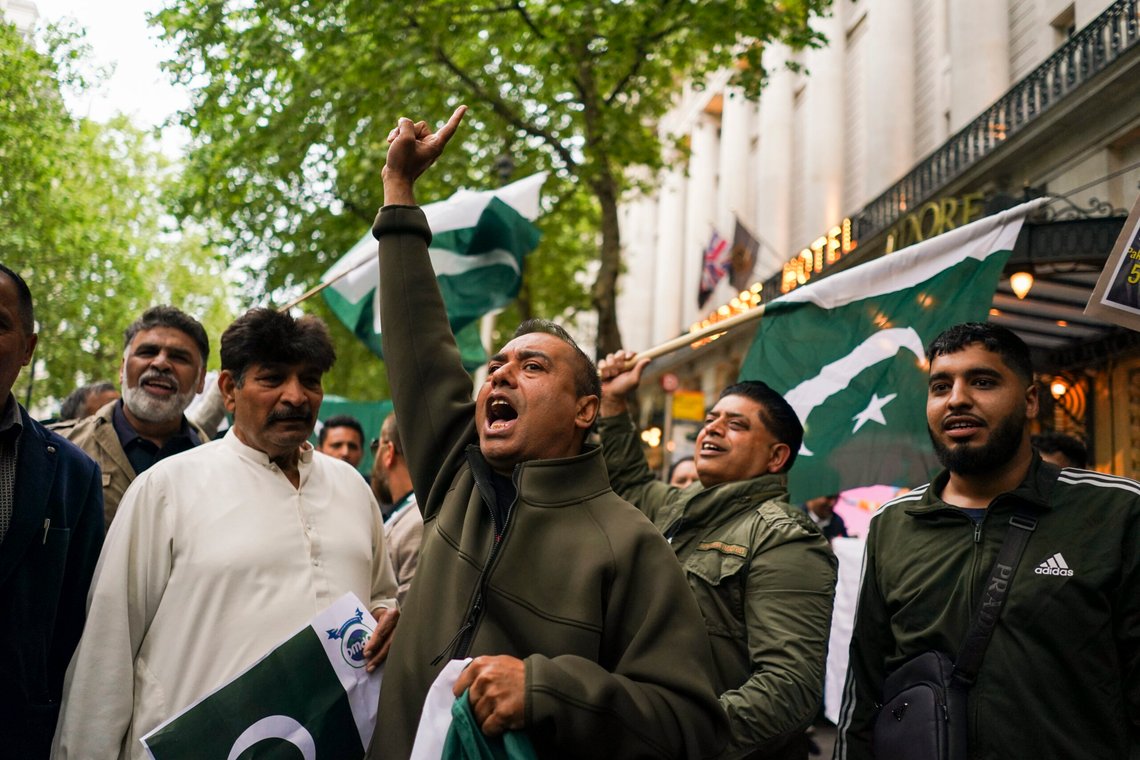 Demonstrators hold Pakistan's flags as they gather to protest outside the India High Commission, in London, Wednesday, May 7, 2025.(AP Photo/Alberto Pezzali) Demonstrators hold Pakistan's flags as they gather to protest outside the India High Commission, in London, Wednesday, May 7, 2025.(AP Photo/Alberto Pezzali)