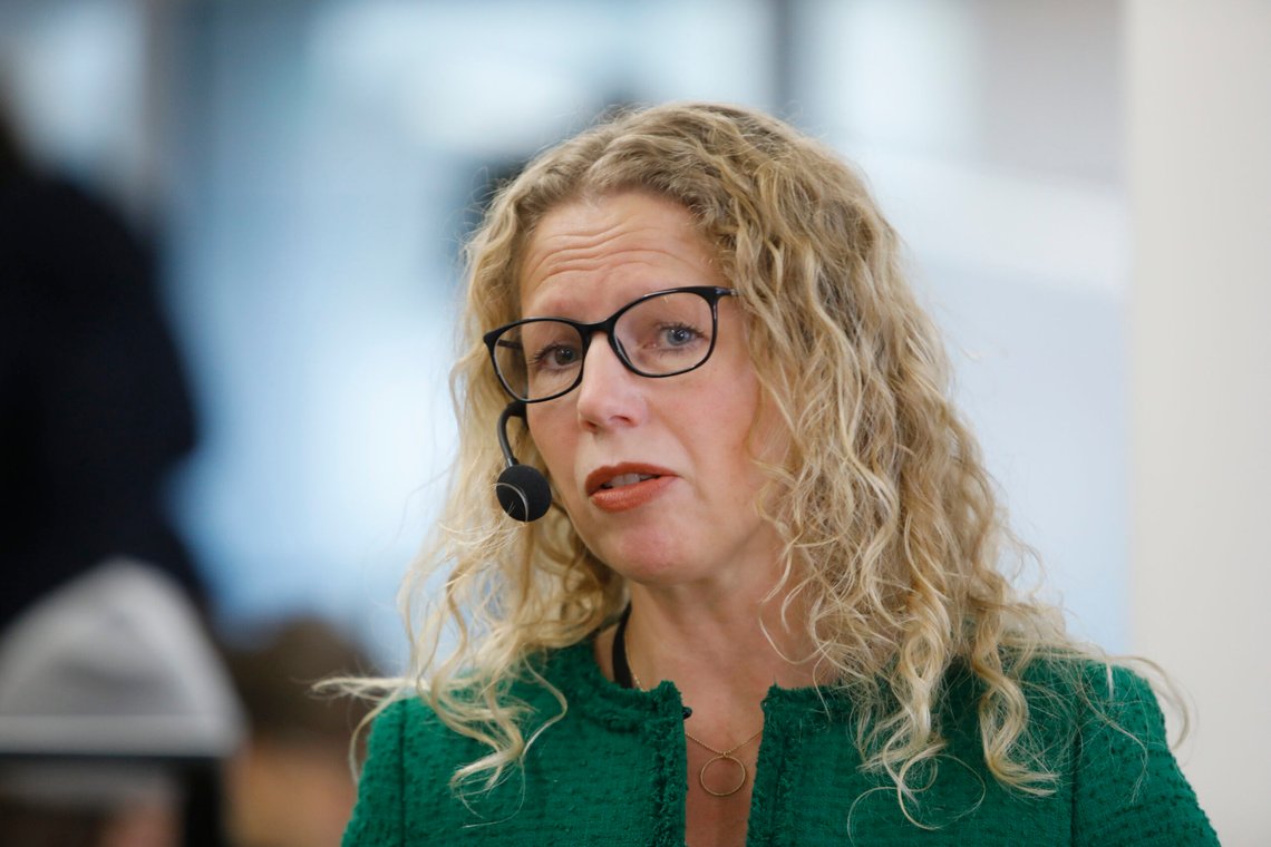 Oslo 20181127.
Helsedirektør Bjørn Guldvog og divisjonsdirektør Linda Granlund presenterte direktoratets årlige tall om kostholdet i Norge på en pressekonferanse tirsdag.
Foto: Ole Berg-Rusten / NTB Oslo 20181127.
Helsedirektør Bjørn Guldvog og divisjonsdirektør Linda Granlund presenterte direktoratets årlige tall om kostholdet i Norge på en pressekonferanse tirsdag.
Foto: Ole Berg-Rusten / NTB