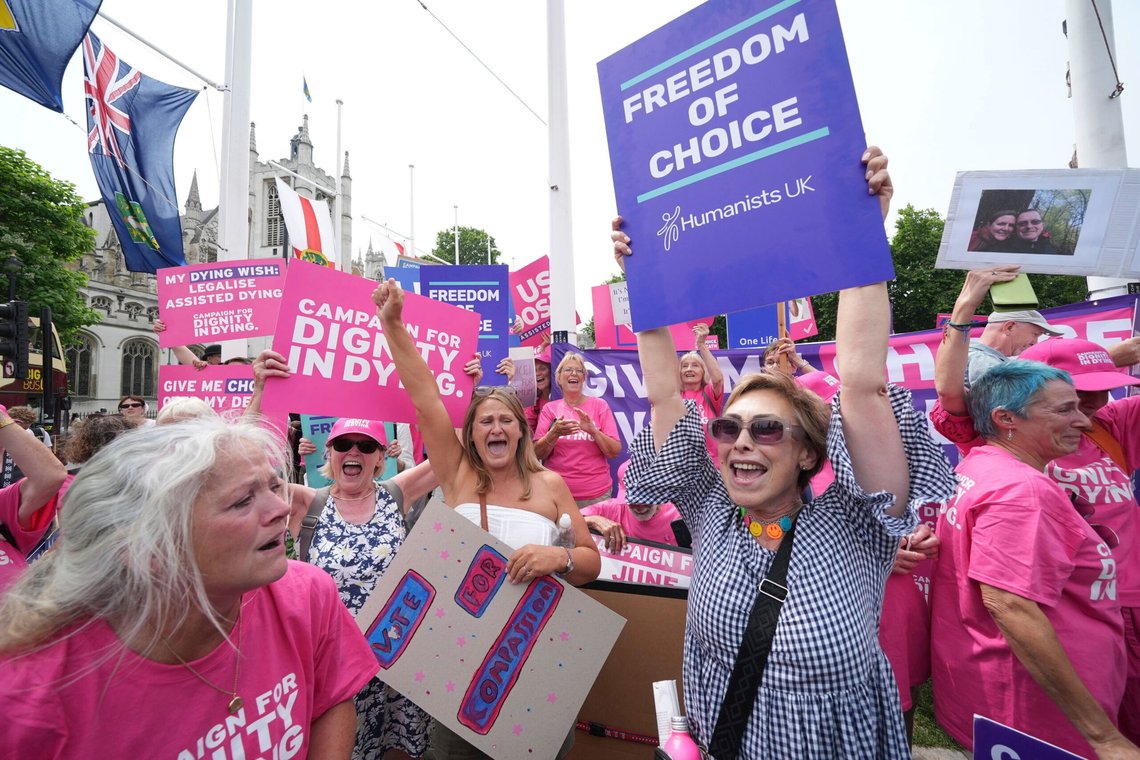 Dignity in Dying campaigners celebrate after the Terminally Ill Adults (End of Life) Bill was passed in the House of Commons, in London, Friday, June 20, 2025. (Yui Mok/PA via AP) Dignity in Dying campaigners celebrate after the Terminally Ill Adults (End of Life) Bill was passed in the House of Commons, in London, Friday, June 20, 2025. (Yui Mok/PA via AP)