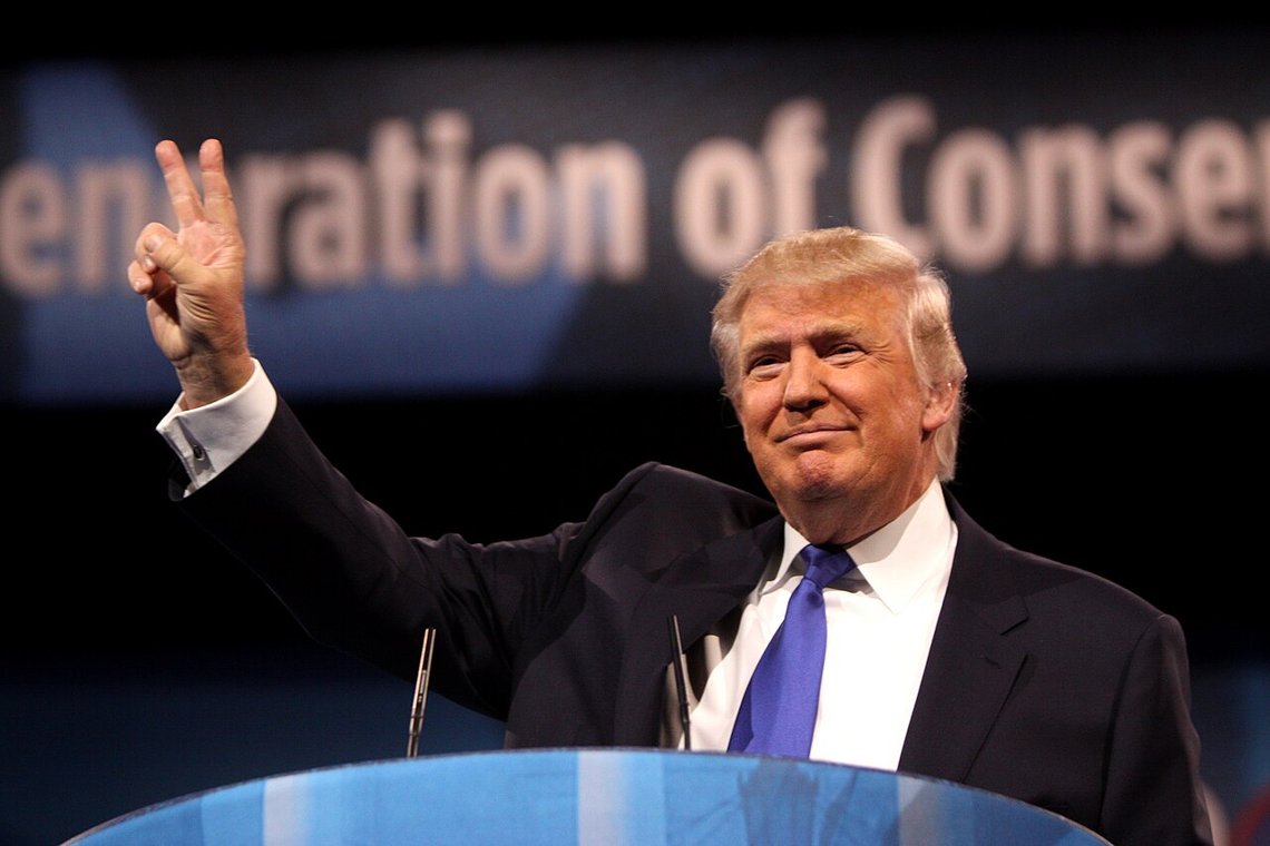 Budsjettkuttet regnes som en betydelig seier for president Trump som lenge har motsatt seg sløsing med skattepenger. Foto: Gage Skidmore CC BY-SA 2.0 Budsjettkuttet regnes som en betydelig seier for president Trump som lenge har motsatt seg sløsing med skattepenger. Foto: Gage Skidmore CC BY-SA 2.0