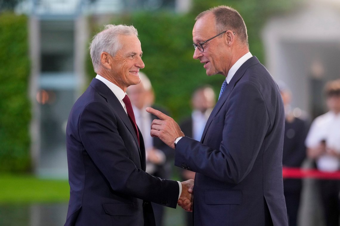 German Chancellor Friedrich Merz, right, welcomes Norway's Prime Minister Jonas Gahr Store for a meeting at the chancellery in Berlin, Germany, Monday, July 21, 2025. (AP Photo/Markus Schreiber) German Chancellor Friedrich Merz, right, welcomes Norway's Prime Minister Jonas Gahr Store for a meeting at the chancellery in Berlin, Germany, Monday, July 21, 2025. (AP Photo/Markus Schreiber)