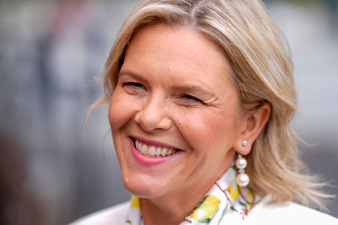 Oslo 20250908.
Fremskrittspartiets leder Sylvi Listhaug (Frp) stemmer på Hovseter skole mandag.
Foto: Lise Åserud / NTB Oslo 20250908.
Fremskrittspartiets leder Sylvi Listhaug (Frp) stemmer på Hovseter skole mandag.
Foto: Lise Åserud / NTB