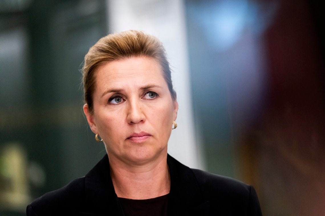 Mette Frederiksen på statsministerens kontor i København den 17. september 2025. Foto: Emil Nicolai Helms / Ritzau Scanpix / NTB. Mette Frederiksen på statsministerens kontor i København den 17. september 2025. Foto: Emil Nicolai Helms / Ritzau Scanpix / NTB.