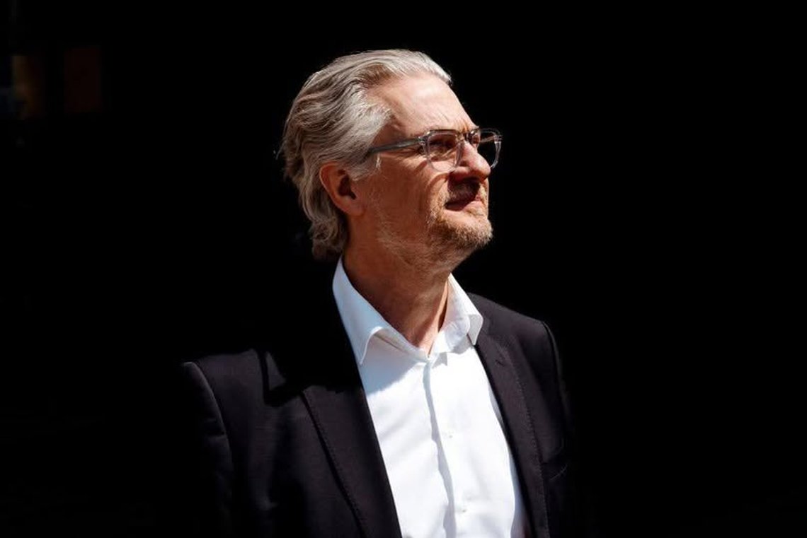 Hnrik Dahl er en dansk sosiolog og politiker som ortsatt har fungerende hjerneceller. Foto: Facebook/ Dahl Hnrik Dahl er en dansk sosiolog og politiker som ortsatt har fungerende hjerneceller. Foto: Facebook/ Dahl