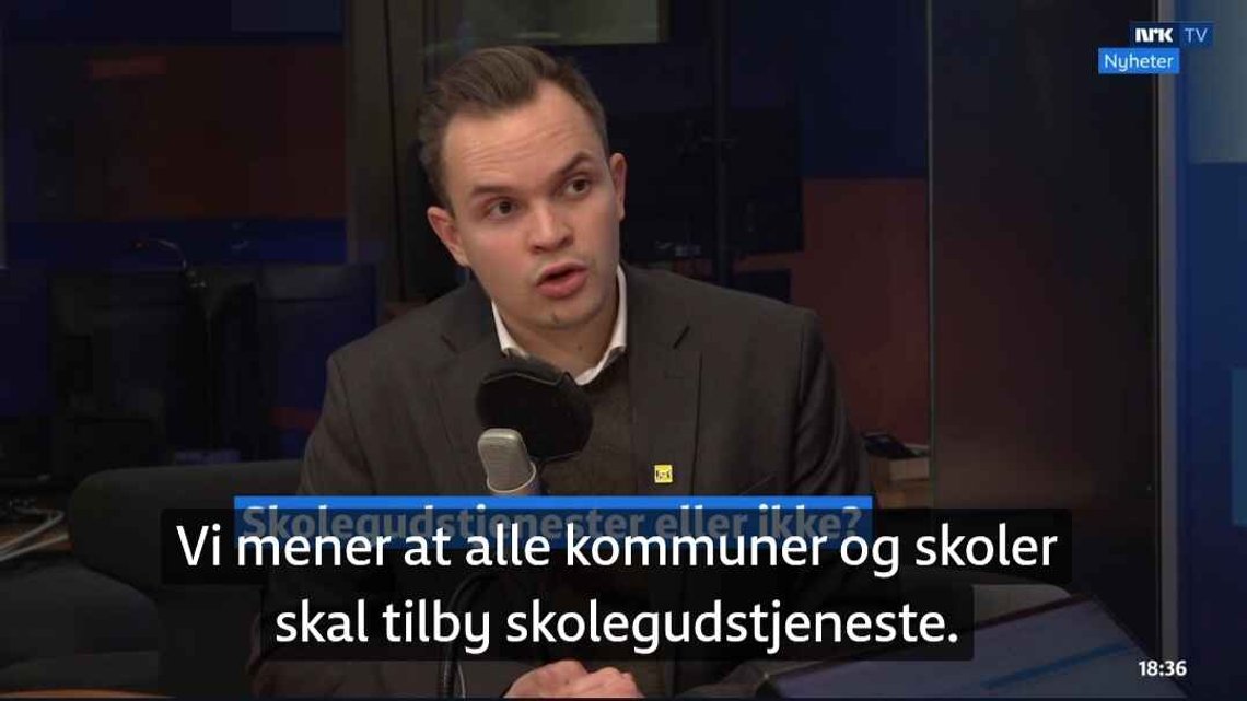 Joel Ystebø, utdanningspolitisk talsmann i KrF, måtte svare for forslaget om at alle kommuner bør tilby skolegudstjenester. Blant annet i debatt mot Frank Rossavik i Aftenposten. Foto: Skjermbilde fra NRK. Joel Ystebø, utdanningspolitisk talsmann i KrF, måtte svare for forslaget om at alle kommuner bør tilby skolegudstjenester. Blant annet i debatt mot Frank Rossavik i Aftenposten. Foto: Skjermbilde fra NRK.