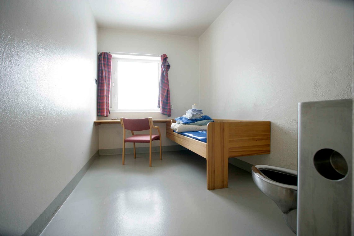 Fra en av cellene i Ila fengsel i Bærum.Foto: Berit Roald / NTB . Fra en av cellene i Ila fengsel i Bærum.Foto: Berit Roald / NTB .
