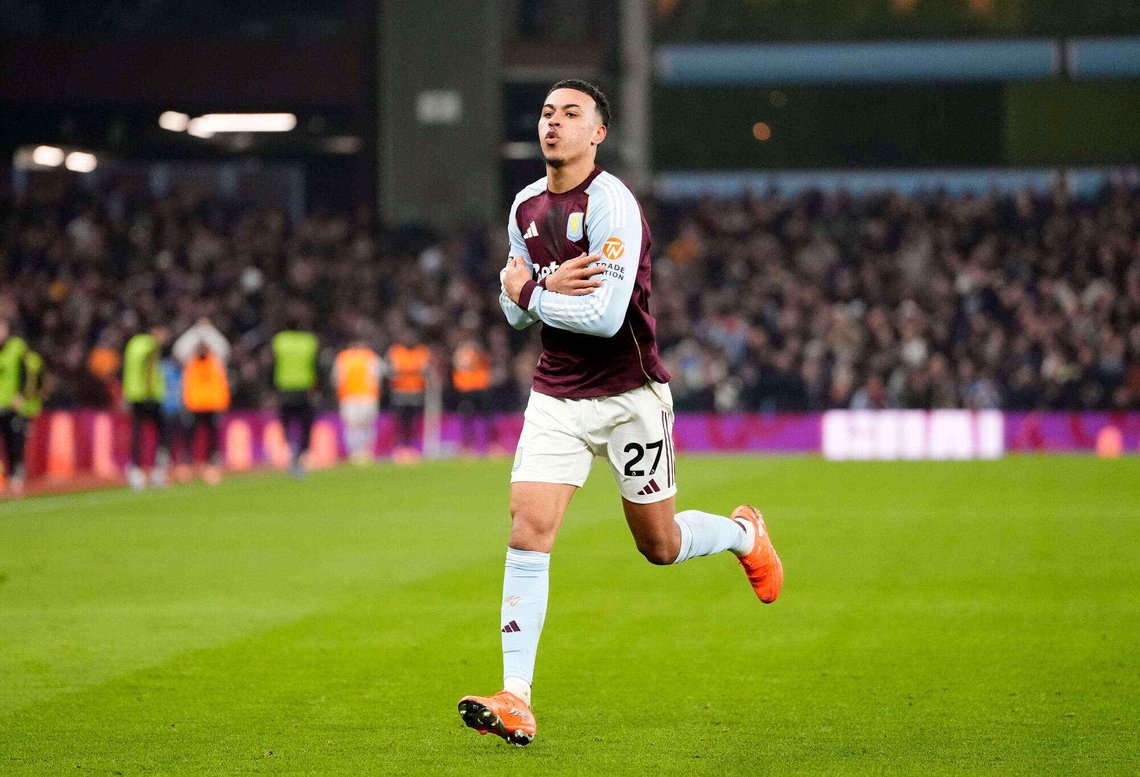 Morgan Rogers feirer en scoring mot Manchester United. Foto: Nick Potts / AP / NTB Morgan Rogers feirer en scoring mot Manchester United. Foto: Nick Potts / AP / NTB
