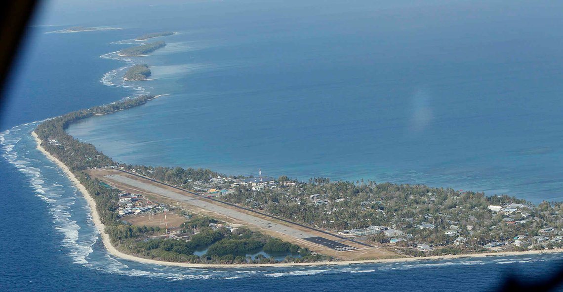 Funafuti, hovedøya i øygruppen Tuvalu. Foto:APAlastair Grant/NTB Funafuti, hovedøya i øygruppen Tuvalu. Foto:APAlastair Grant/NTB