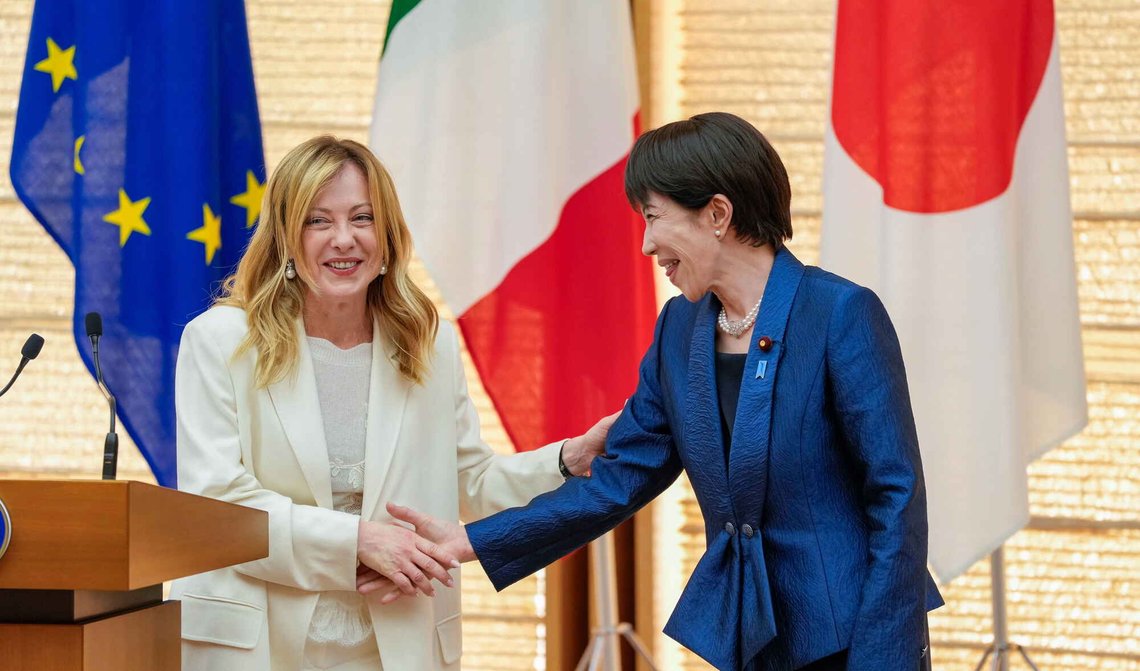 Giorgia Meloni og Sanae Takaichi under en pressekonferanse i Tokyo den 16. januar 2026. Foto: Toru Hanai / Pool via AP / NTB. Giorgia Meloni og Sanae Takaichi under en pressekonferanse i Tokyo den 16. januar 2026. Foto: Toru Hanai / Pool via AP / NTB.