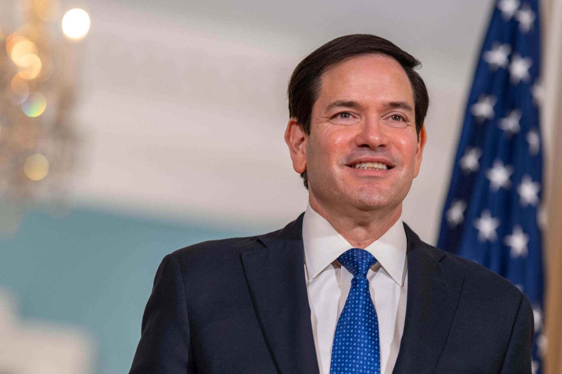 Amerikansk UD stanser all visumbehandlig fra 75 land. Bildet viser USAs utenriksminister Marco Rubio. Her avbildet ved en annen anledning. Foto: Kevin Wolf / AP / NTB Amerikansk UD stanser all visumbehandlig fra 75 land. Bildet viser USAs utenriksminister Marco Rubio. Her avbildet ved en annen anledning. Foto: Kevin Wolf / AP / NTB