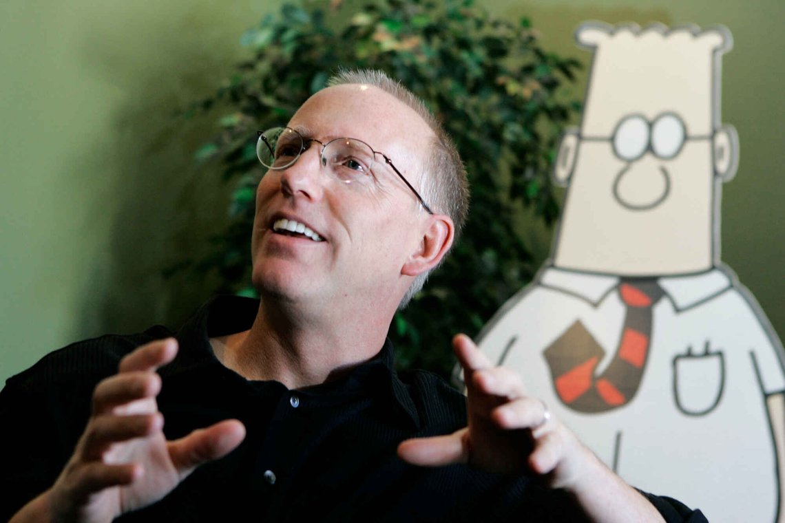 Scott Adams, skaperen av tegneserien Dilbert, her i Dublin i 2006, døde den 13. januar 2026. Foto: Marcio Jose Sanchez / AP / NTB. Scott Adams, skaperen av tegneserien Dilbert, her i Dublin i 2006, døde den 13. januar 2026. Foto: Marcio Jose Sanchez / AP / NTB.