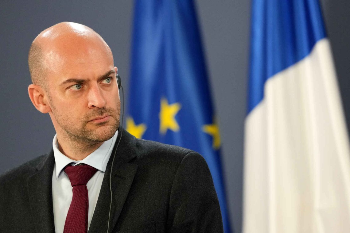 French Foreign Minister Jean-Noel Barrot listens to his Serbian counterpart Marko Djuric during a press conference in Belgrade, Serbia, Friday, Jan. 16, 2026. (AP Photo/Darko Vojinovic) French Foreign Minister Jean-Noel Barrot listens to his Serbian counterpart Marko Djuric during a press conference in Belgrade, Serbia, Friday, Jan. 16, 2026. (AP Photo/Darko Vojinovic)
