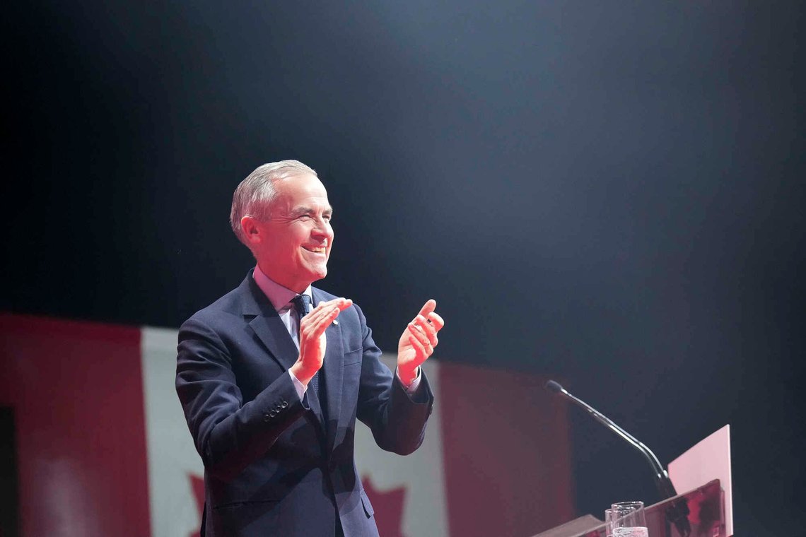 Ti år med Justin Trudeau ødela enormt for Canada. Allikevel valgte kanadiere å gi sosialdemokratiet en ny sjanse. På bildet feirer Trudeaus etterfølger Mark Carney valgseieren i april 2025. Foto: Nathan Denette / The Canadian Press via AP / NTB Ti år med Justin Trudeau ødela enormt for Canada. Allikevel valgte kanadiere å gi sosialdemokratiet en ny sjanse. På bildet feirer Trudeaus etterfølger Mark Carney valgseieren i april 2025. Foto: Nathan Denette / The Canadian Press via AP / NTB