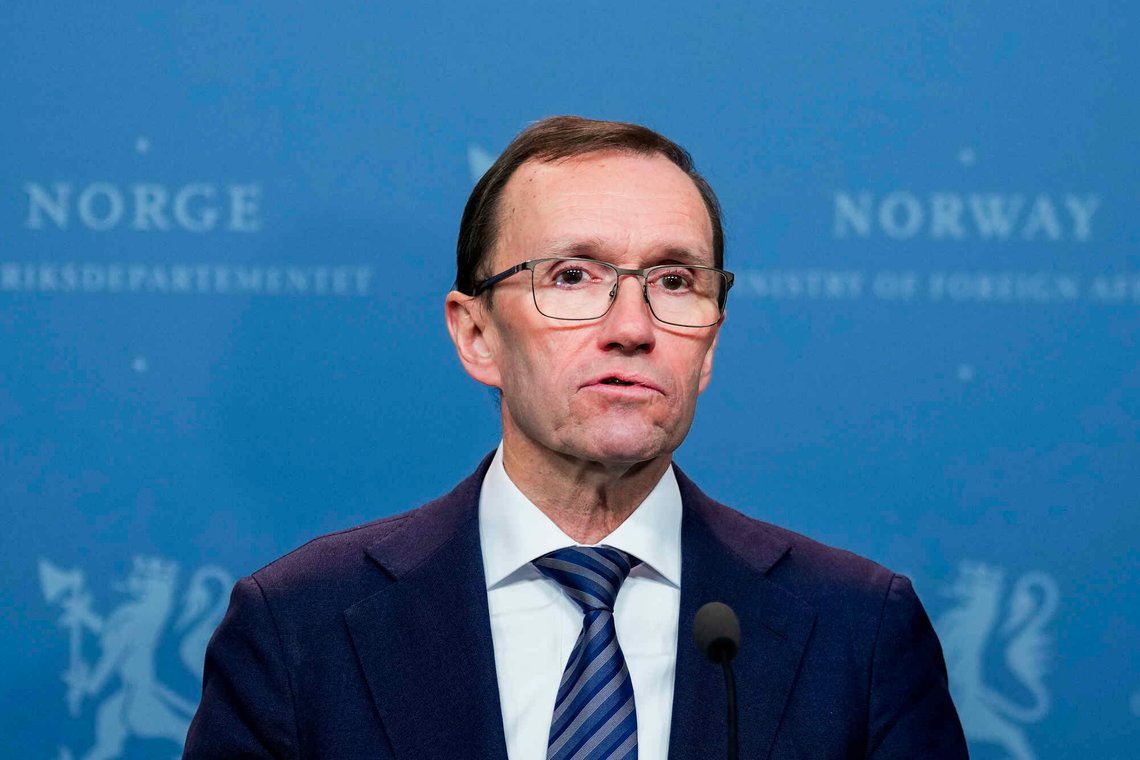 Oslo 20260211.
Utenriksminister Espen Barth Eide møter pressen på Utenriksdepartementet i forbindelse med feil i håndteringen av egen habilitet.
Foto: Amanda Pedersen Giske / NTB Oslo 20260211.
Utenriksminister Espen Barth Eide møter pressen på Utenriksdepartementet i forbindelse med feil i håndteringen av egen habilitet.
Foto: Amanda Pedersen Giske / NTB