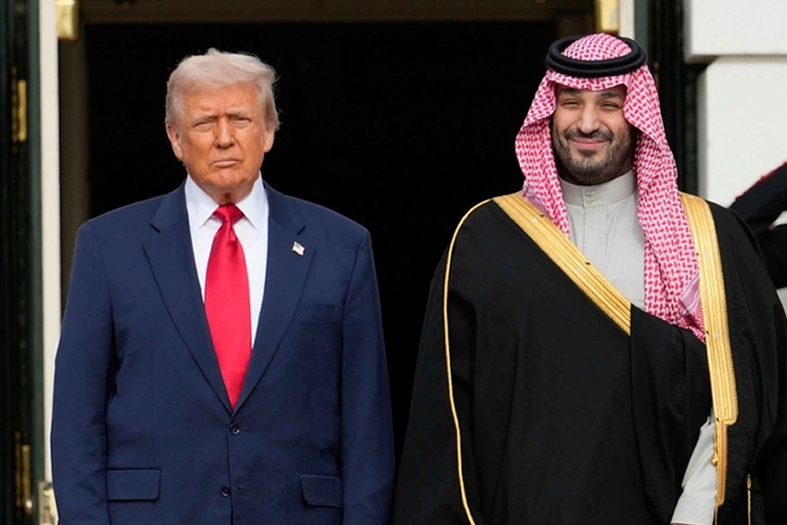 FILE - President Donald Trump stands with Saudi Arabia's Crown Prince Mohammed bin Salman on his visit to the White House, Nov. 18, 2025, in Washington. (AP Photo/Mark Schiefelbein, File) FILE - President Donald Trump stands with Saudi Arabia's Crown Prince Mohammed bin Salman on his visit to the White House, Nov. 18, 2025, in Washington. (AP Photo/Mark Schiefelbein, File)