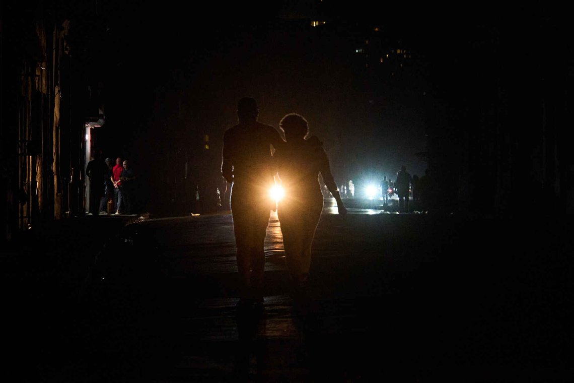 People cross a street during a blackout in Havana, Wednesday, March 4, 2026. (AP Photo/Ramon Espinosa) People cross a street during a blackout in Havana, Wednesday, March 4, 2026. (AP Photo/Ramon Espinosa)