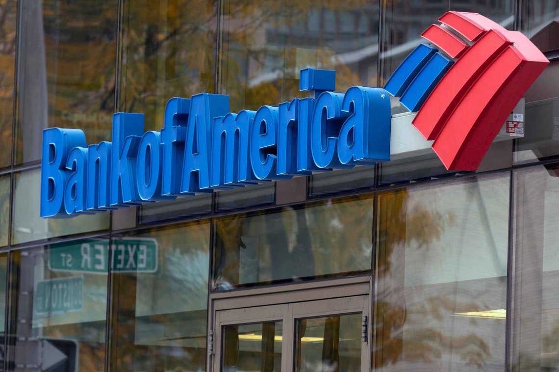 Bank of Americas filial ble nesten utsatt for et terrorangrep i natt, men fransk politi grep inn i siste øyeblikk. Bildet er fra filialen i Boston. Illustrasjonsfoto: AP /Michael Dwyer/ NTB Bank of Americas filial ble nesten utsatt for et terrorangrep i natt, men fransk politi grep inn i siste øyeblikk. Bildet er fra filialen i Boston. Illustrasjonsfoto: AP /Michael Dwyer/ NTB